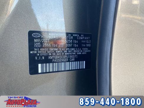 Used 2023 Genesis G80 2.5T image 40