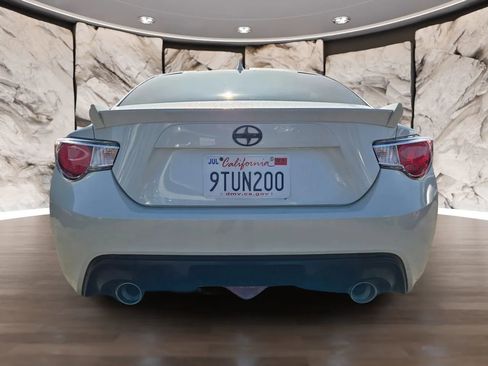Used 2015 Scion FR-S image 7