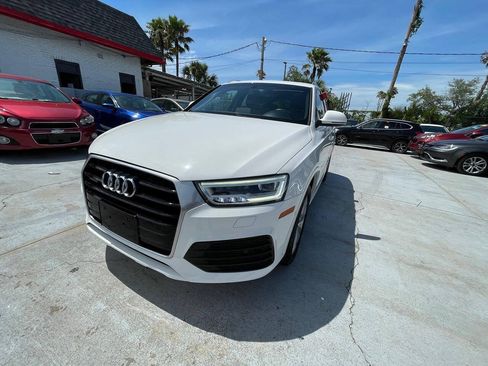 Used 2018 Audi Q3 2.0T Premium Plus AWD/4WD image 3
