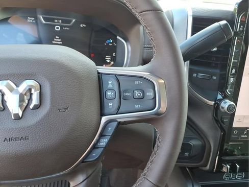 Used 2025 RAM 3500 Laramie AWD/4WD image 26