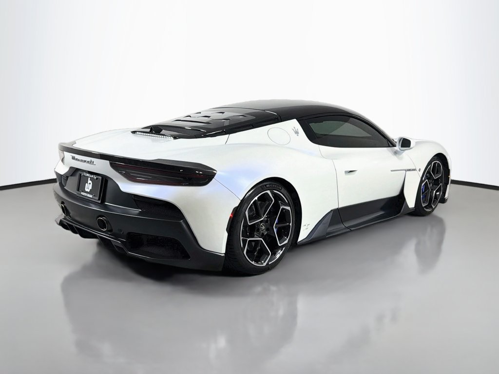 Used 2022 Maserati MC20 Coupe RWD image 5