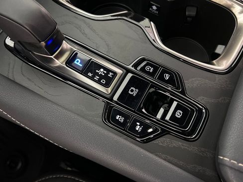 Used 2025 Lexus RX 350 Premium image 9