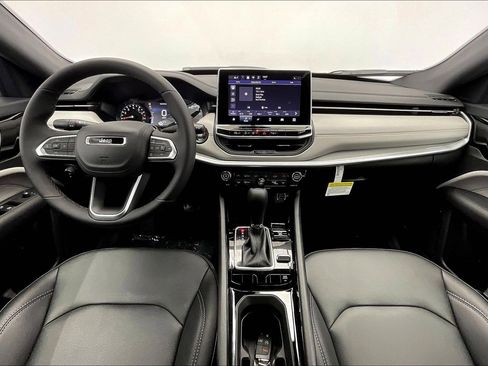 New 2026 Jeep Compass Limited image 5