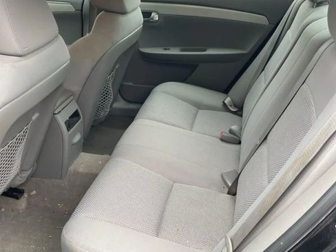 Used 2010 Chevrolet Malibu LS image 8