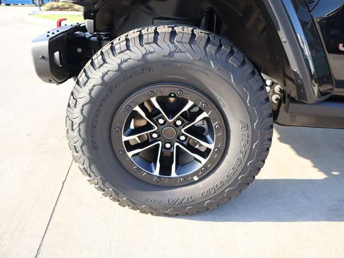 New 2026 Jeep Wrangler Unlimited Rubicon image 19