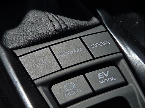Certified 2026 Toyota Camry SE w/ Convenience Package FWD image 22