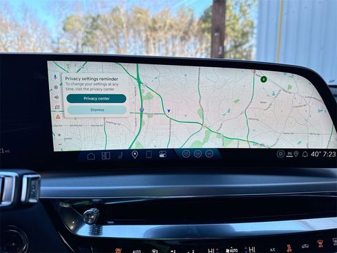 Used 2025 Cadillac Lyriq Sport image 27