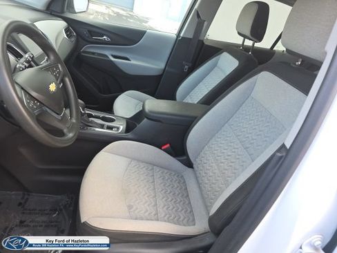 Used 2024 Chevrolet Equinox LS AWD/4WD image 24