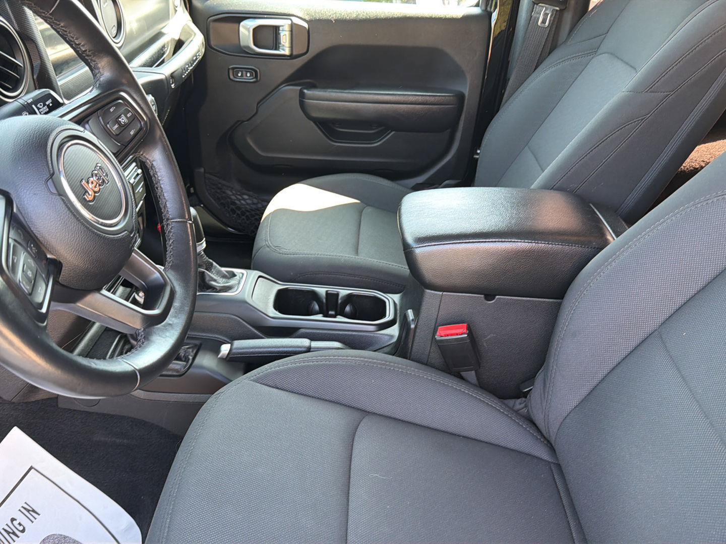 Used 2022 Jeep Wrangler Sport AWD/4WD image 12