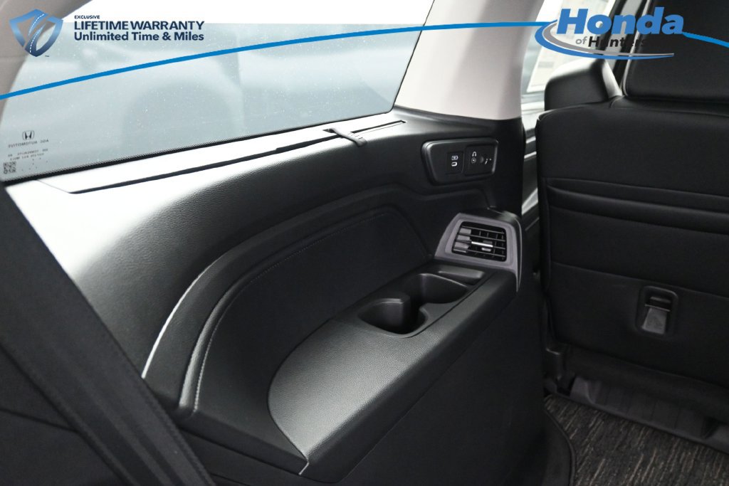 New 2027 Honda Odyssey Touring image 24
