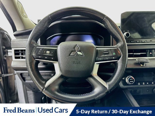 Used 2022 Mitsubishi Outlander SE FWD image 14