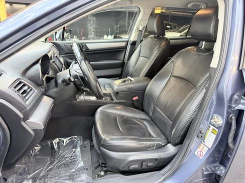 Used 2016 Subaru Outback 2.5i Premium AWD/4WD image 11