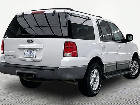 Used 2003 Ford Expedition XLT AWD/4WD image 2