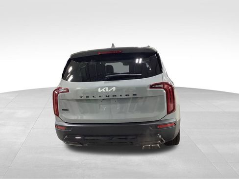 Certified 2022 Kia Telluride EX w/ EX Premium Package image 10