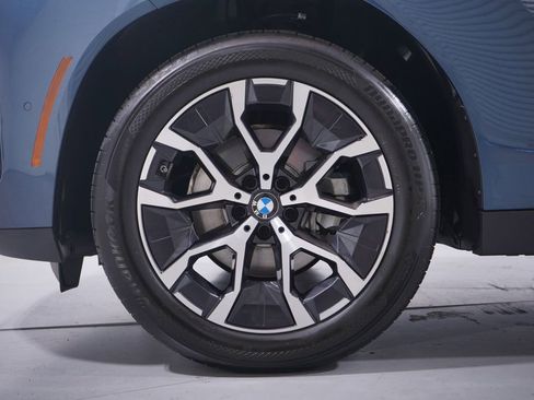 Used 2025 BMW X3 xDrive30i image 2