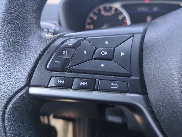 Used 2023 Nissan Altima 2.5 SV AWD/4WD image 16