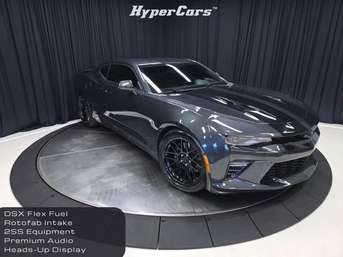 Used 2018 Chevrolet Camaro SS RWD image 1