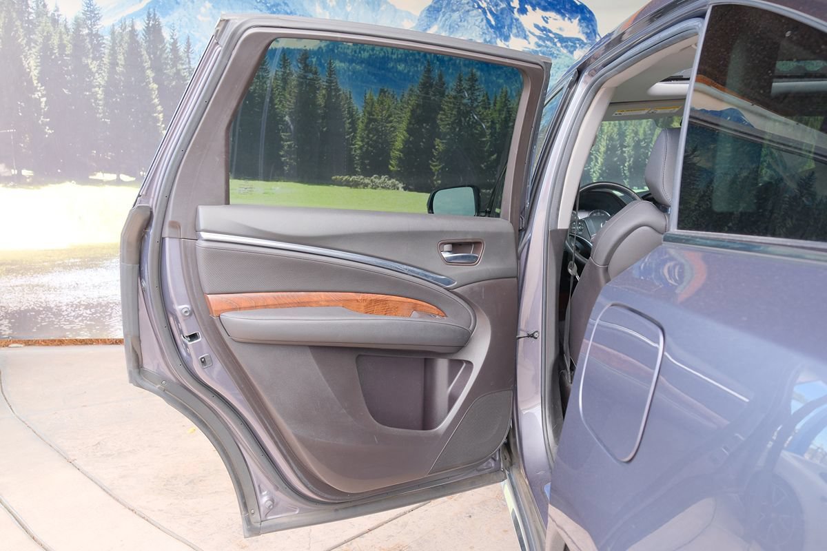 Used 2019 Acura MDX w/ Technology Package FWD image 36