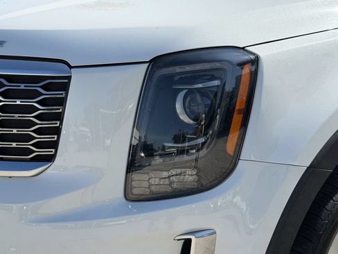 Used 2020 Kia Telluride S FWD image 10