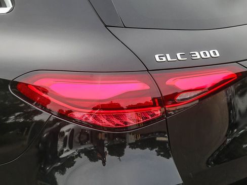New 2026 Mercedes-Benz GLC 300 4MATIC image 8