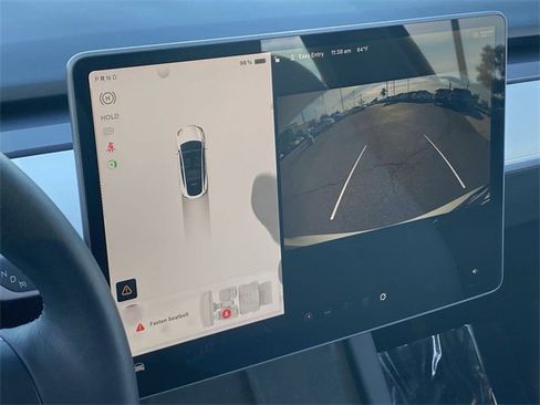 Used 2023 Tesla Model Y Long Range image 29