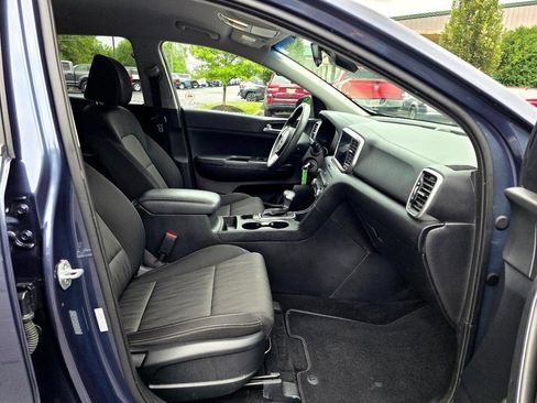 Used 2021 Kia Sportage LX FWD image 40