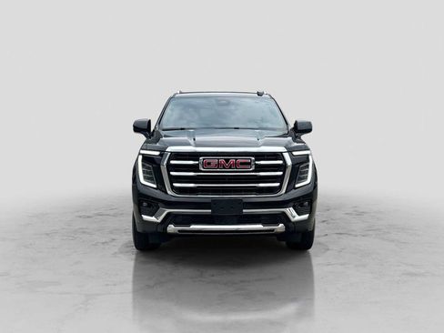 Used 2025 GMC Yukon Elevation w/ LPO, Floor Liner Package AWD/4WD image 9