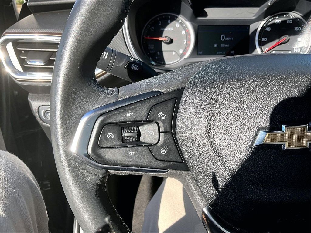 Used 2022 Chevrolet TrailBlazer ACTIV w/ Technology Package AWD/4WD image 22