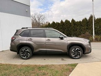 New 2025 Subaru Forester Premium video 2