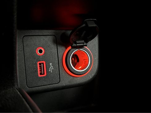 Used 2021 Nissan Kicks S image 30