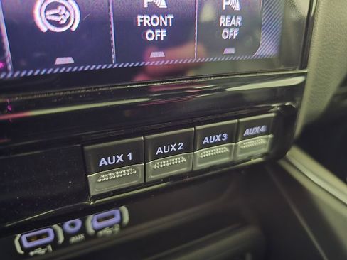 New 2026 RAM 2500 Laramie AWD/4WD image 31