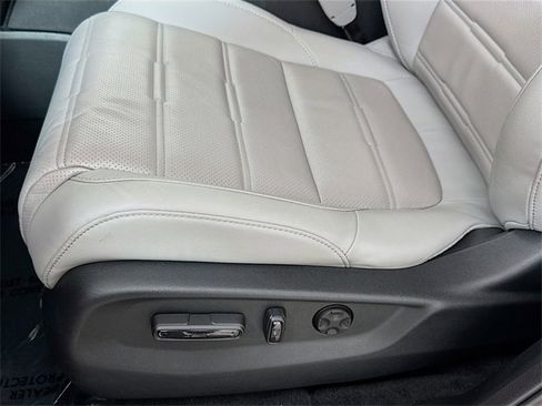 Used 2020 Honda CR-V EX-L image 16