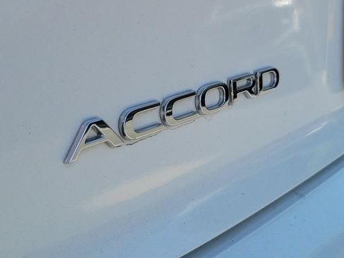 Certified 2023 Honda Accord EX image 8