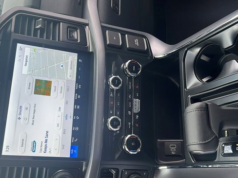 New 2025 Ford F150 XLT w/ Equipment Group 302A MID image 21