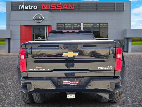 Used 2025 Chevrolet Silverado 3500 High Country w/ Technology Package image 5