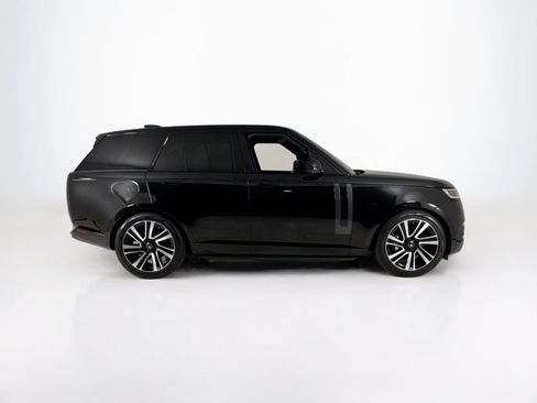 Used 2023 Land Rover Range Rover SE AWD/4WD image 6