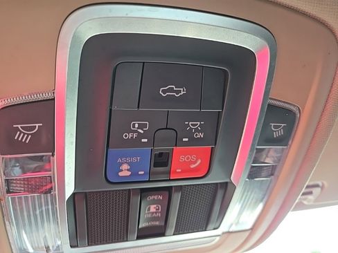 Used 2020 RAM 1500 Laramie image 80