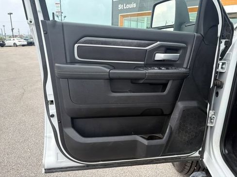 Used 2024 RAM 2500 Big Horn AWD/4WD image 26