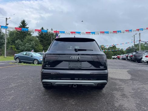 Used 2017 Audi Q7 3.0T Prestige AWD/4WD image 4