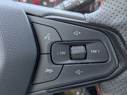 New 2026 Chevrolet Trax RS w/ Driver Confidence Package image 25