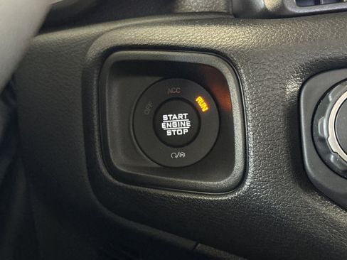 New 2026 Jeep Gladiator Sport AWD/4WD image 18
