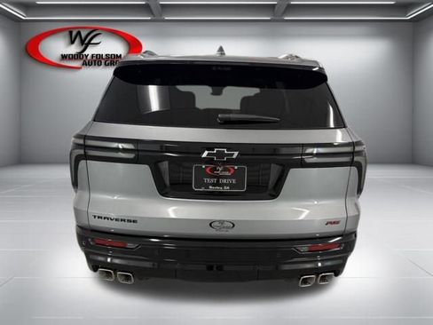 New 2026 Chevrolet Traverse RS w/ LPO, Floor Liner Package image 7