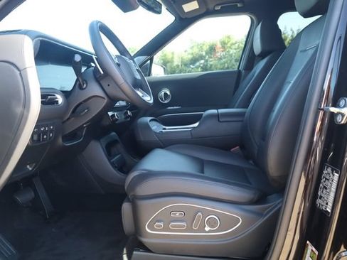 Used 2026 Hyundai Palisade Calligraphy AWD/4WD image 13