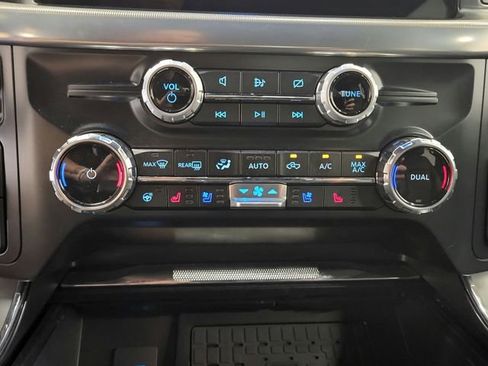 Used 2024 Ford F150 Lariat w/ Tow/Haul Package AWD/4WD image 23