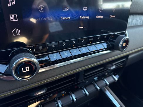 New 2026 Chevrolet Colorado ZR2 w/ ZR2 Bison Edition image 24