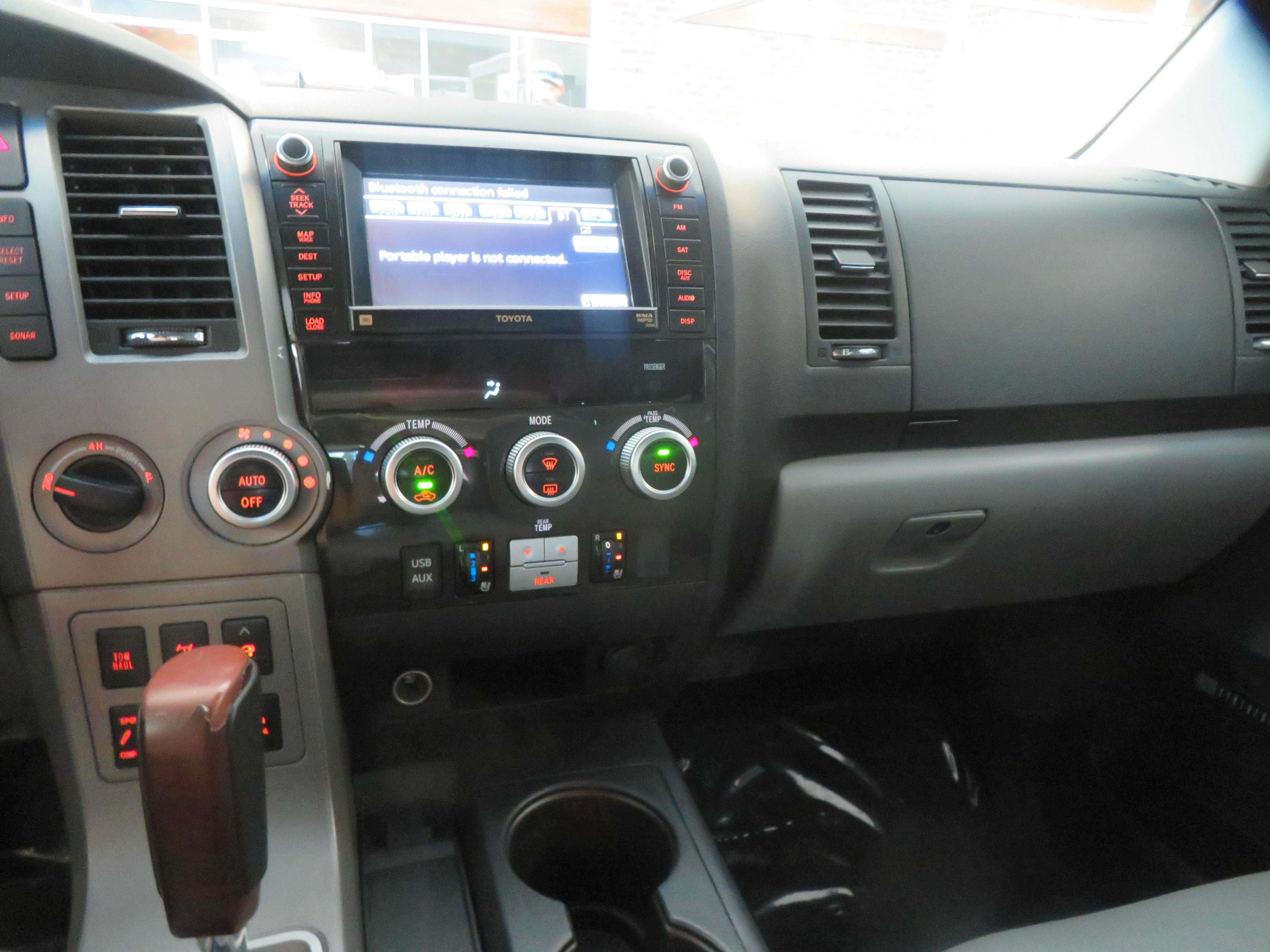 Used 2012 Toyota Sequoia Platinum AWD/4WD image 40