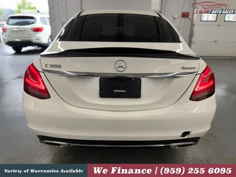 Used 2020 Mercedes-Benz C 300 4MATIC Sedan image 9