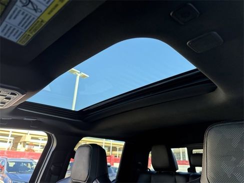 Used 2025 Toyota Tacoma TRD Pro image 27