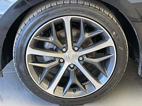 Used 2023 Honda Civic Touring image 11