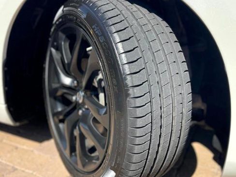 Used 2019 Nissan 370Z Coupe w/ Z34 Heritage Edition - White image 24